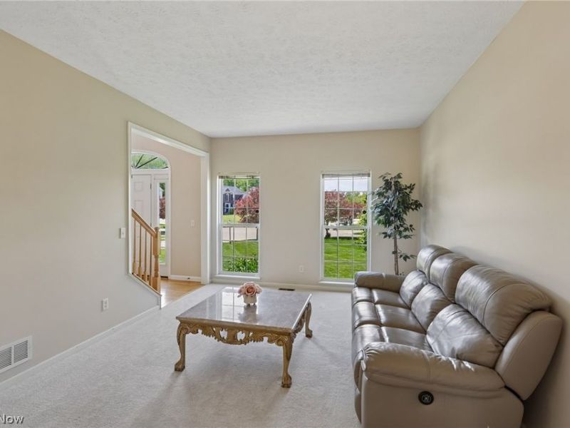 16264 Selby Circle, Strongsville, OH 44136 Photo 9