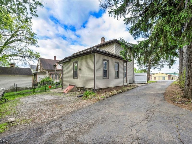 22 Main Street S, Navarre, OH 44662 Photo 26