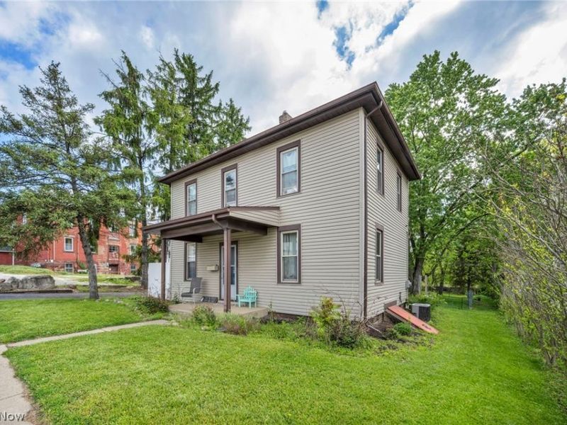 22 Main Street S, Navarre, OH 44662 Photo 3