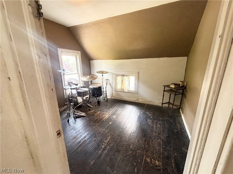 2175 W 106th Street, Cleveland, OH 44102 Photo 32