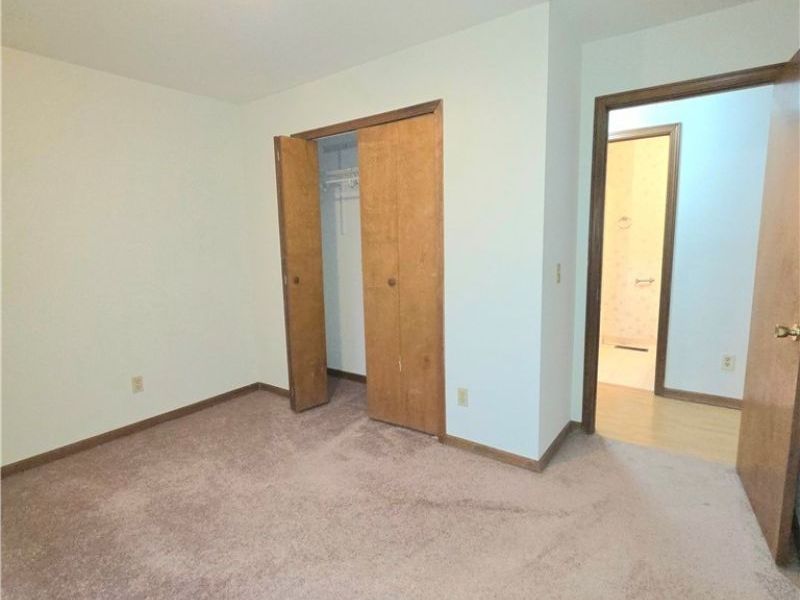 515 Bolivar, Medina, OH 44256 Photo 16
