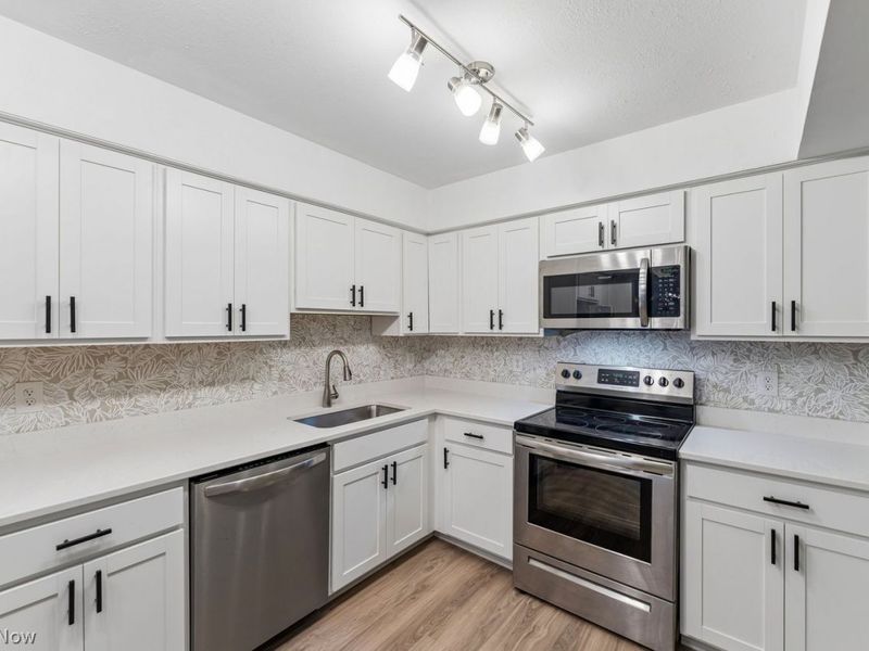 2159 Wooster Road, Unit 34, Rocky River, OH 44116 Photo 12