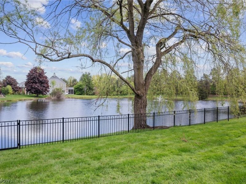 2287 Wellington Circle , Hudson, OH 44236 Photo 2