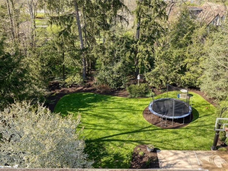 23749 Stanford Road, Shaker Heights, OH 44122 Photo 4