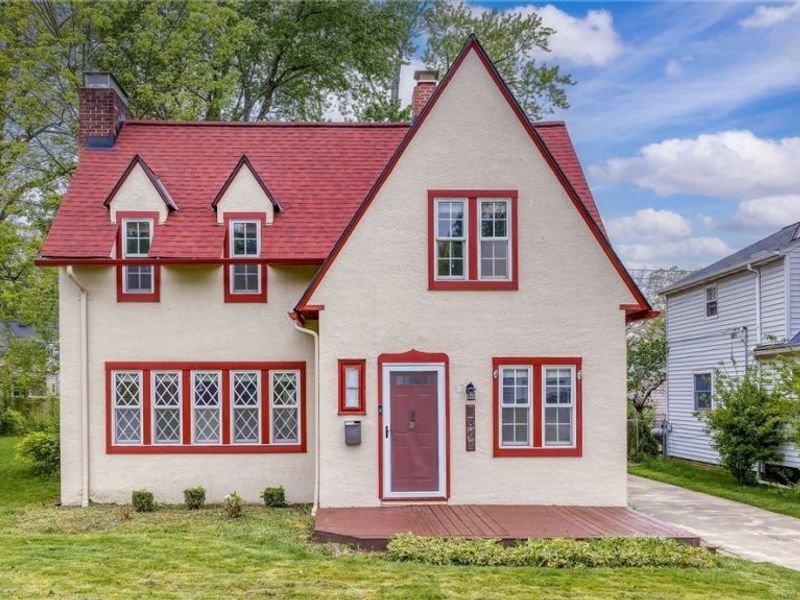 1620 Oakmount Road, South Euclid, OH 44121 Photo 1