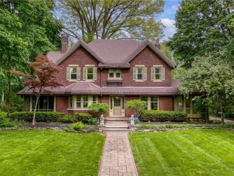 2665 Endicott Road, Shaker Heights, OH 44120 Photo 1