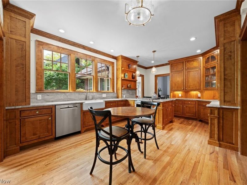 2665 Endicott Road, Shaker Heights, OH 44120 Photo 17