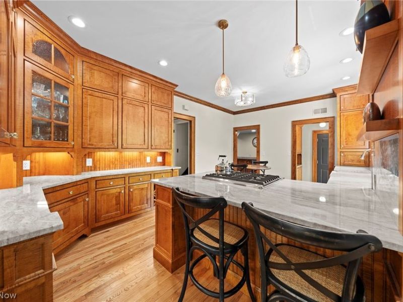2665 Endicott Road, Shaker Heights, OH 44120 Photo 18