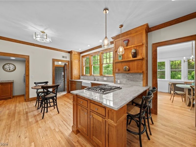 2665 Endicott Road, Shaker Heights, OH 44120 Photo 19