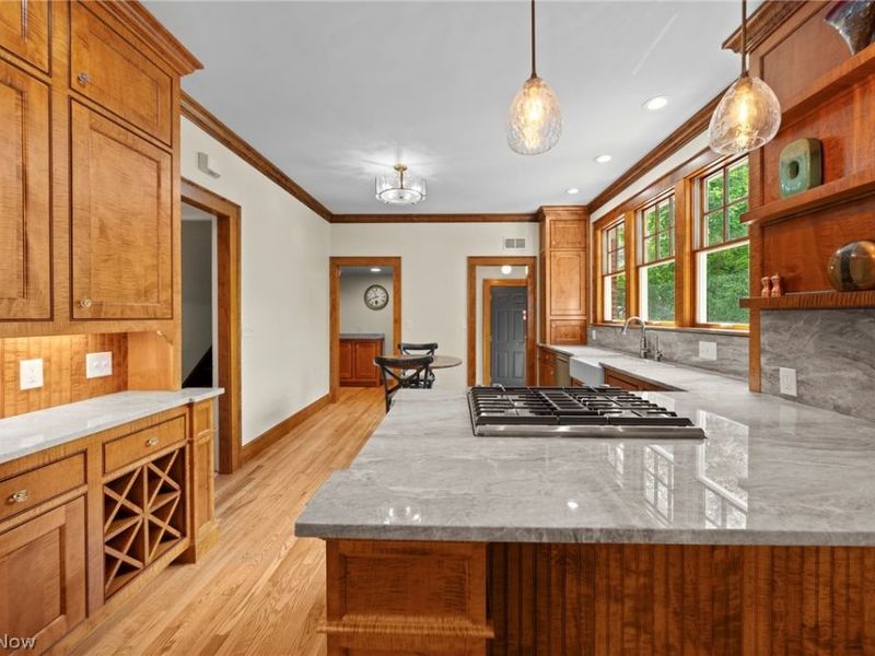2665 Endicott Road, Shaker Heights, OH 44120 Photo 20
