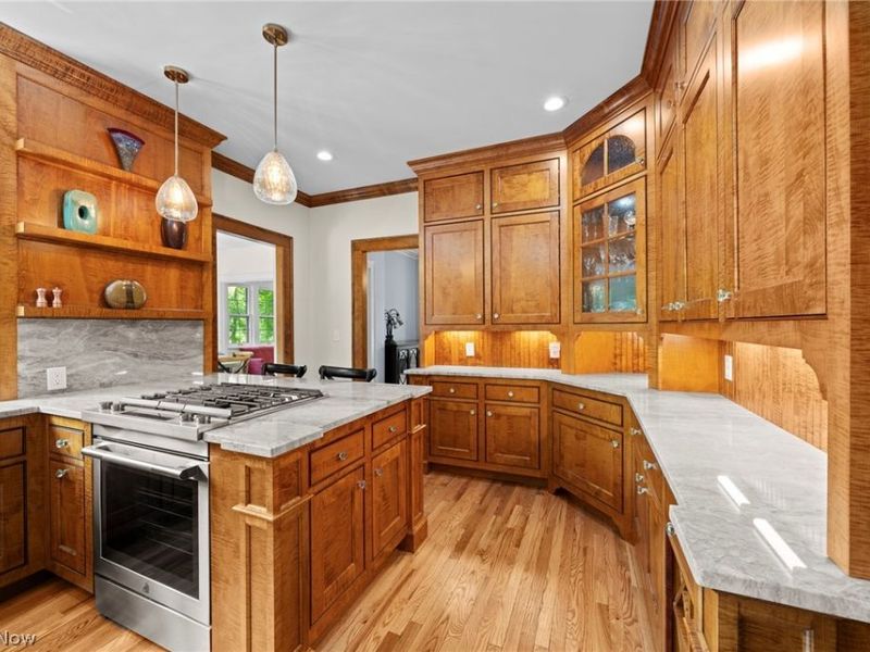 2665 Endicott Road, Shaker Heights, OH 44120 Photo 21