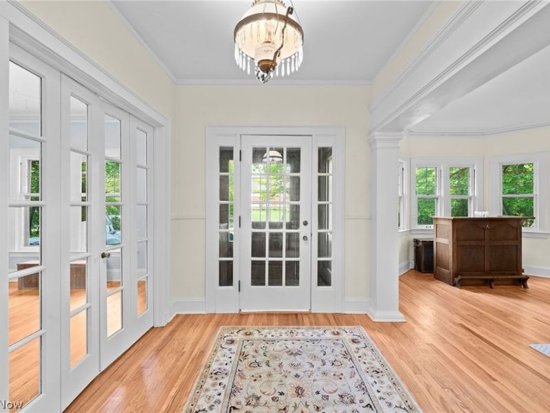 2665 Endicott Road, Shaker Heights, OH 44120 Photo 3