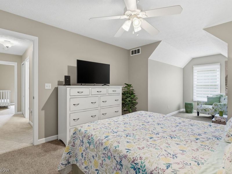 9981 Woodhurst Drive, Strongsville, OH 44149 Photo 28