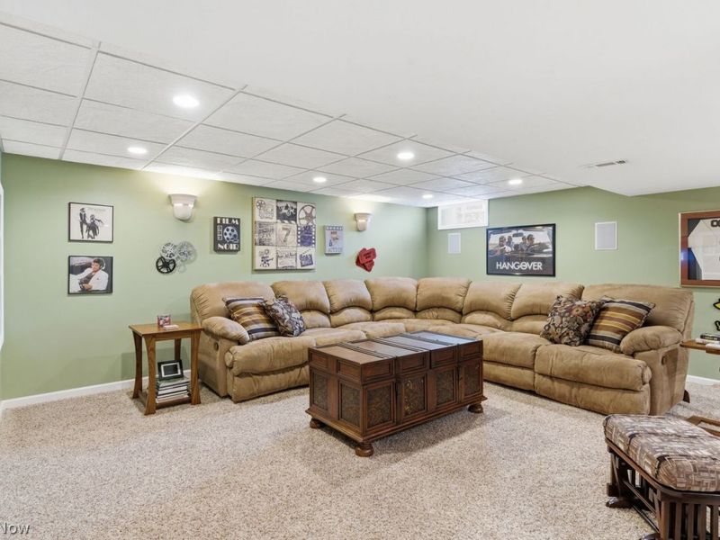 9981 Woodhurst Drive, Strongsville, OH 44149 Photo 37