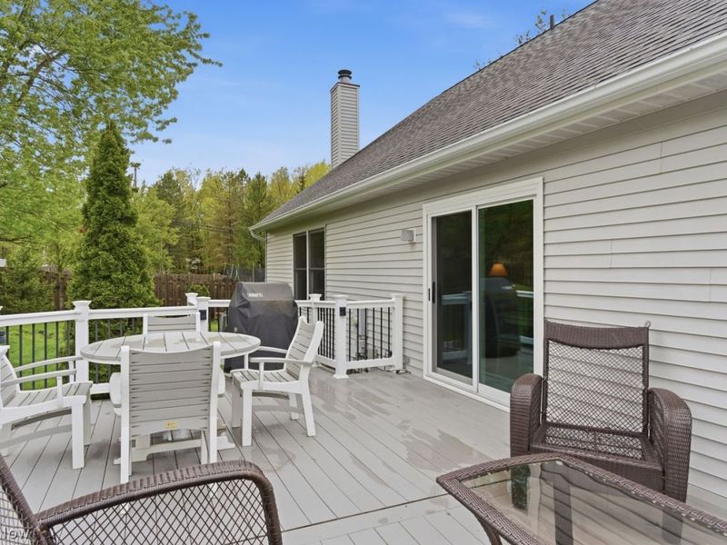 9981 Woodhurst Drive, Strongsville, OH 44149 Photo 43