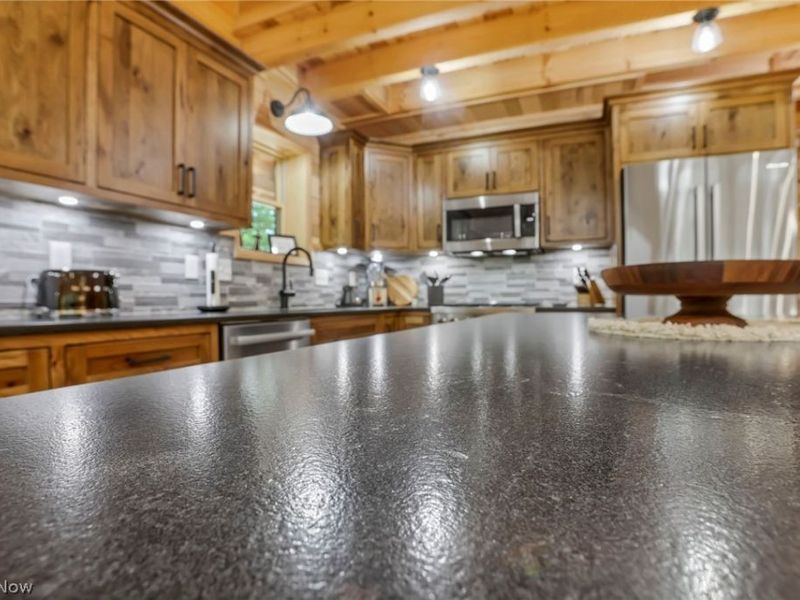 21869 Frantz Road, Logan, OH 43138 Photo 10