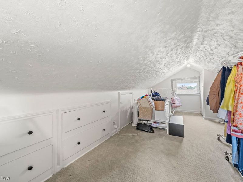 16600 Chatfield Avenue, Cleveland, OH 44111 Photo 38