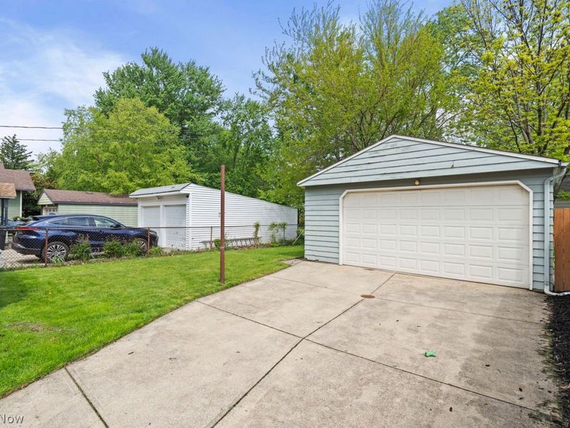 16600 Chatfield Avenue, Cleveland, OH 44111 Photo 48