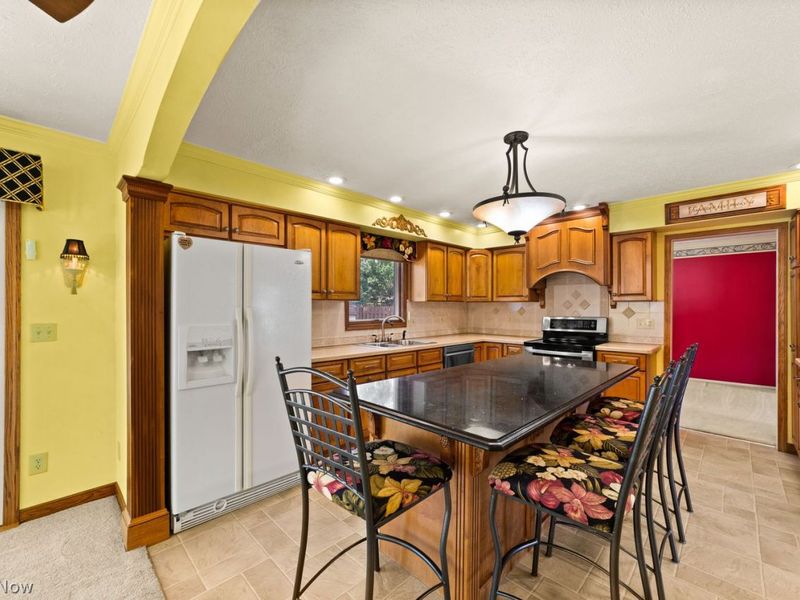 126 Wilshire Court, Elyria, OH 44035 Photo 10