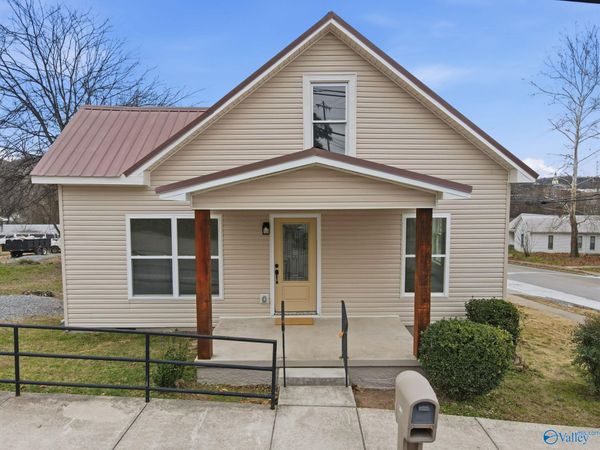 301 Bellview Avenue N, Fayetteville, TN 37334