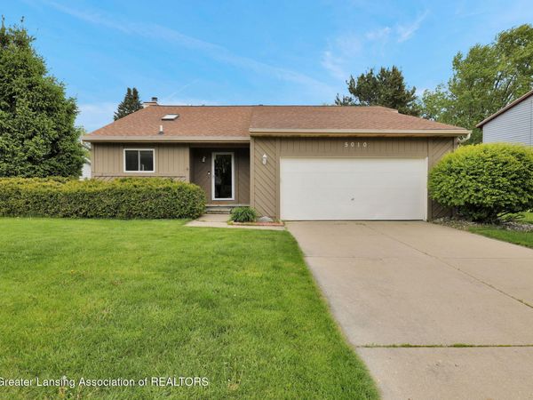 5010 Westhaven Boulevard, Lansing, MI 48917