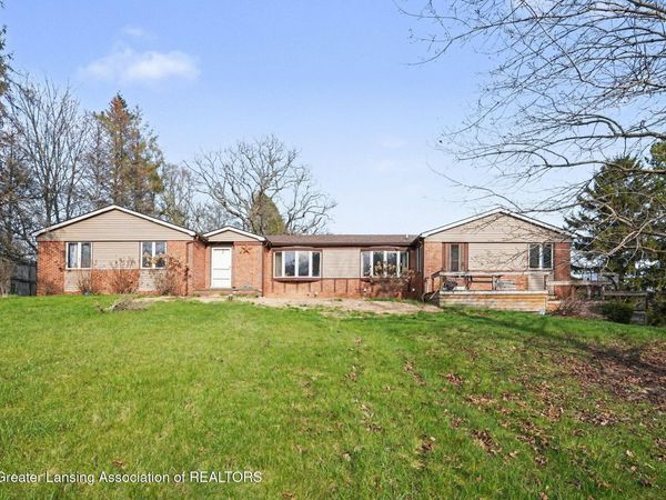 15020 Howlett Road, Gregory, MI 48137