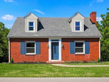 513 E Main Street, Burgin, KY 40330