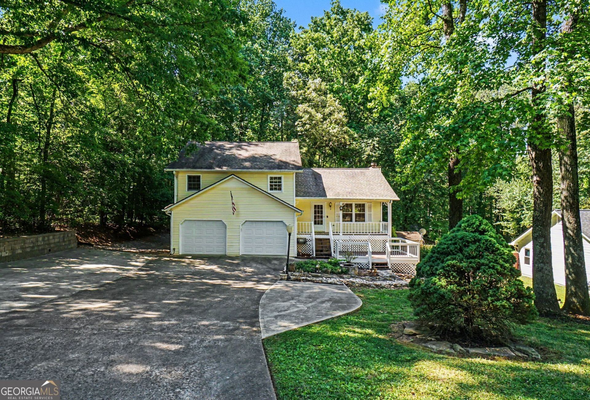 174 W Mountain Oak Street, Canton, GA 30115 Main Photo