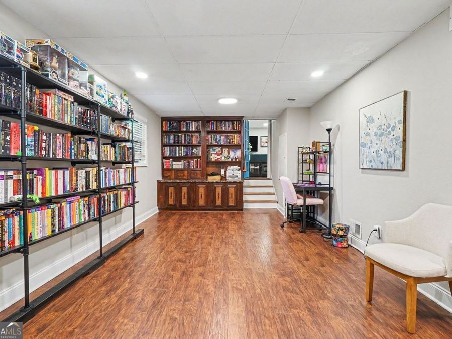 Property Image 28
