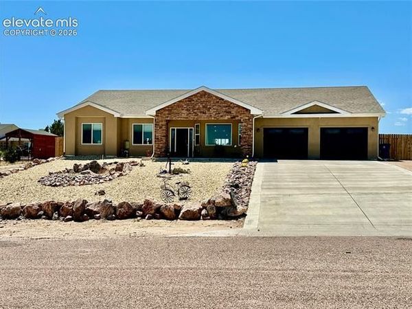 2064 W Hesperus Drive, Pueblo West, CO 81007