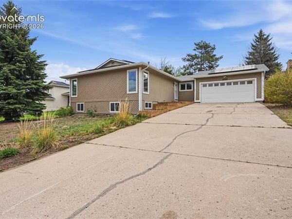 6255 Lange Drive, Colorado Springs, CO 80918