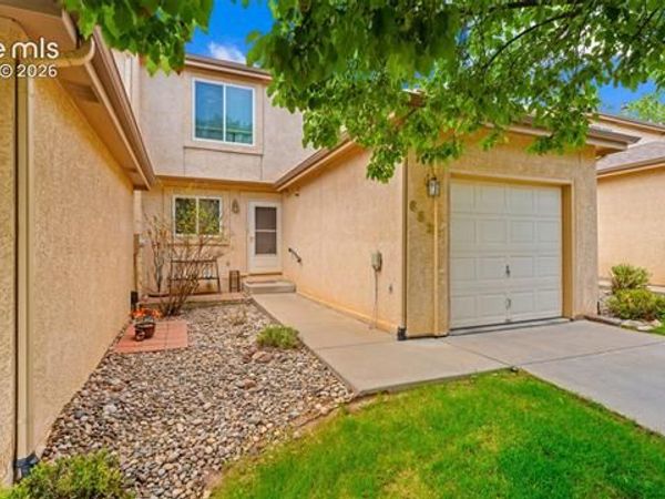 652 Echo Lane, Colorado Springs, CO 80904