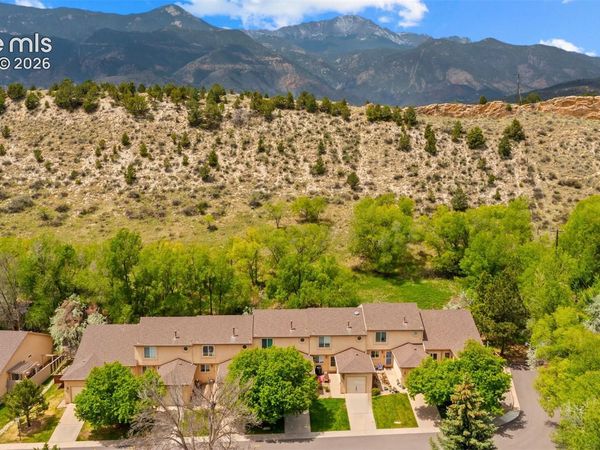 652 Echo Lane, Colorado Springs, CO 80904