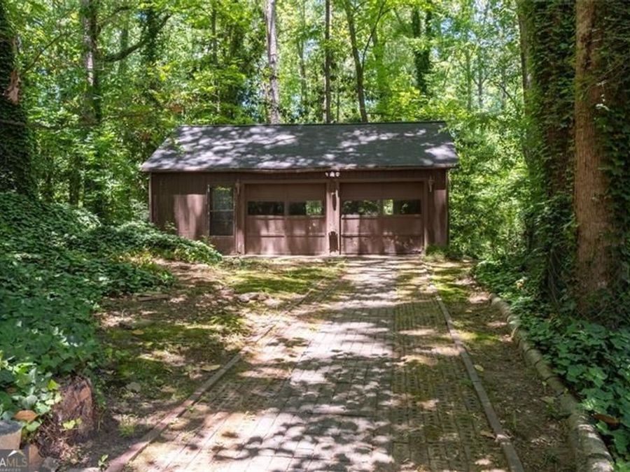 Property Image 37
