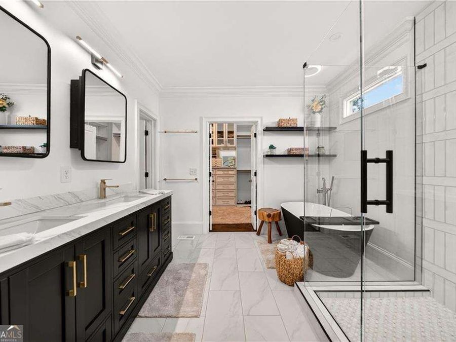Property Image 76