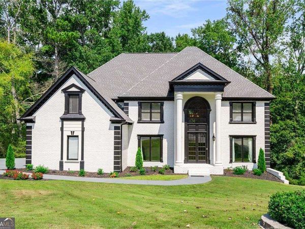 220 Milano Drive SW, Atlanta, GA 30331