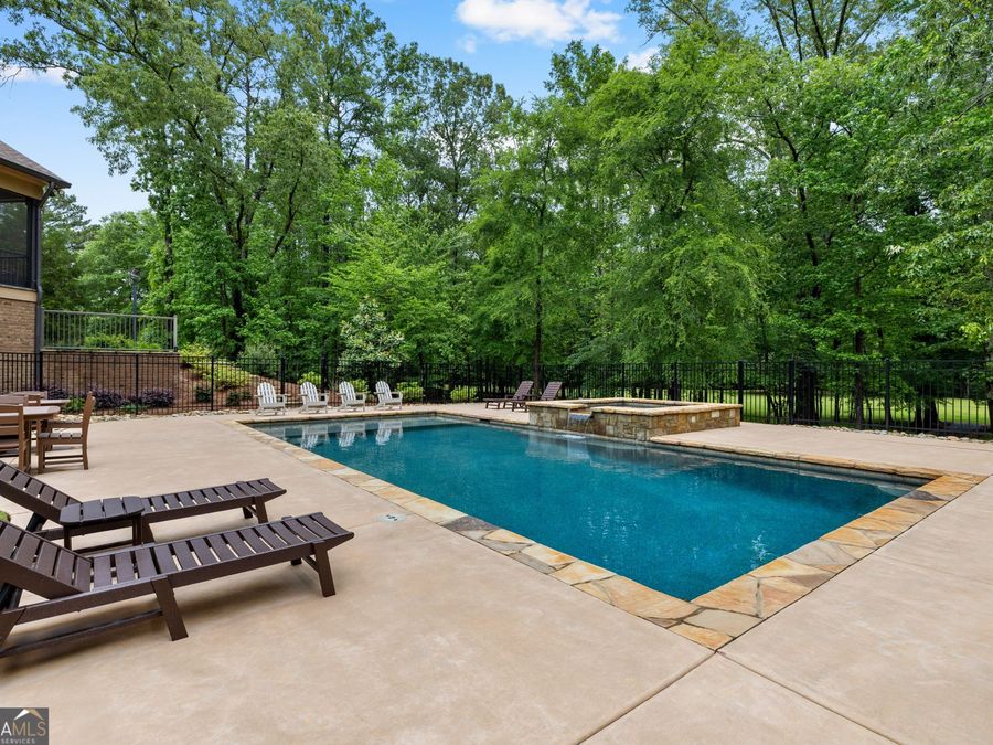 Property Image 104