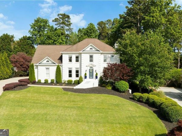 6930 Oak Brook Way, Cumming, GA 30040