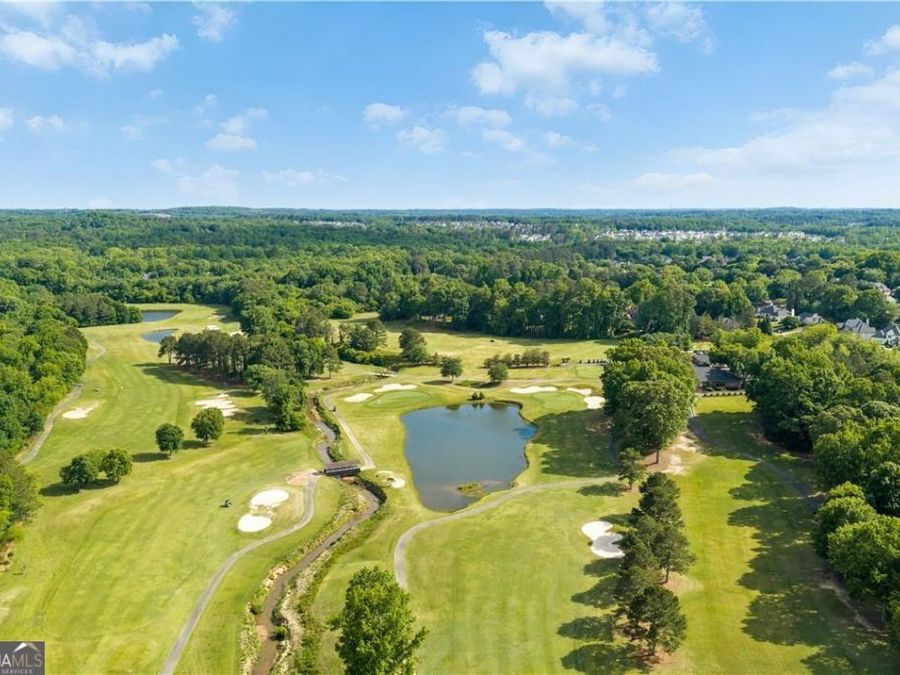 Property Image 100