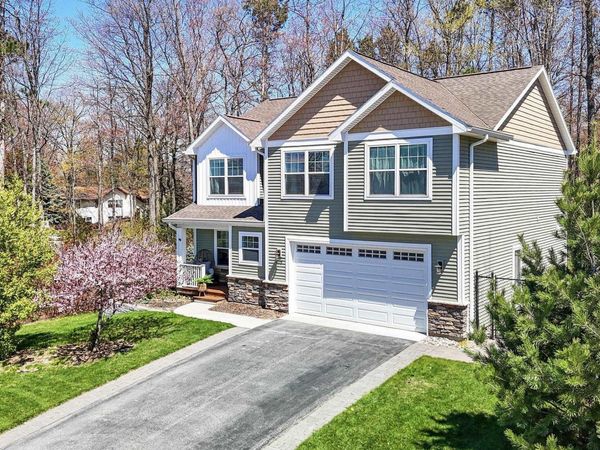3176 Winchester Drive, Traverse City, MI 49686