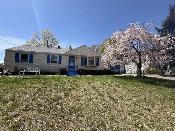 49 Fitzgerald Rd, Springfield, MA 01104