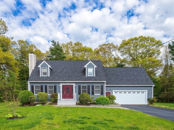 45 Thiels Way, Raynham, MA 02767