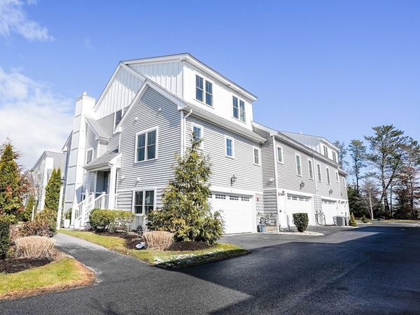 2 Hornbeam, Plymouth, MA 02360