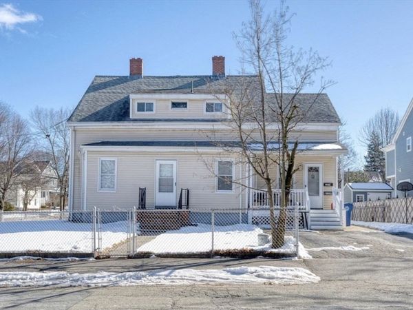 176 Pearl St, Unit 176, Newton, MA 02458