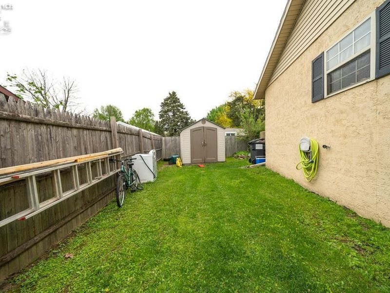 231 Highland, Bellevue, OH 44811 Photo 17