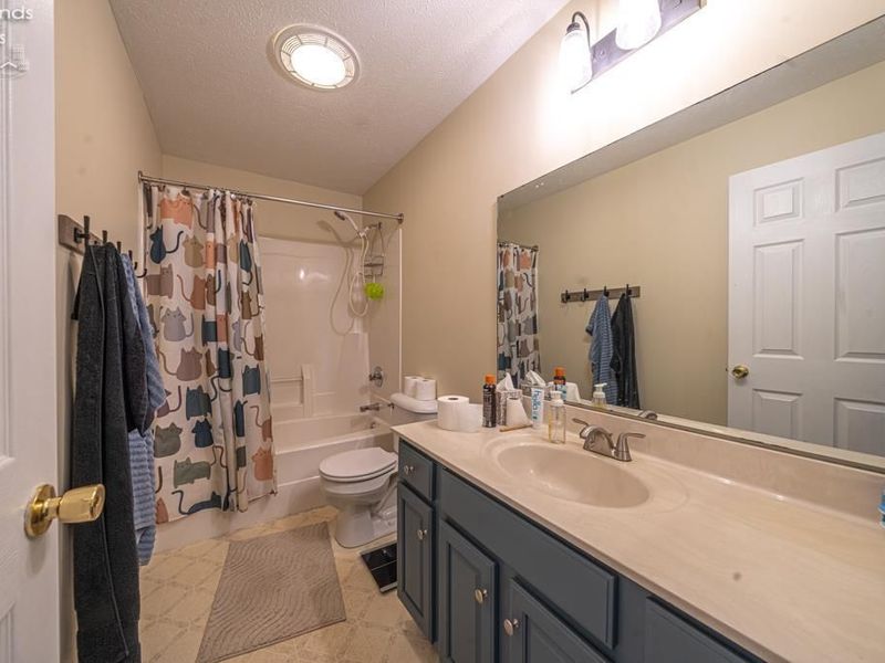 231 Highland, Bellevue, OH 44811 Photo 7