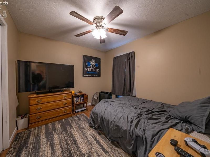 231 Highland, Bellevue, OH 44811 Photo 9