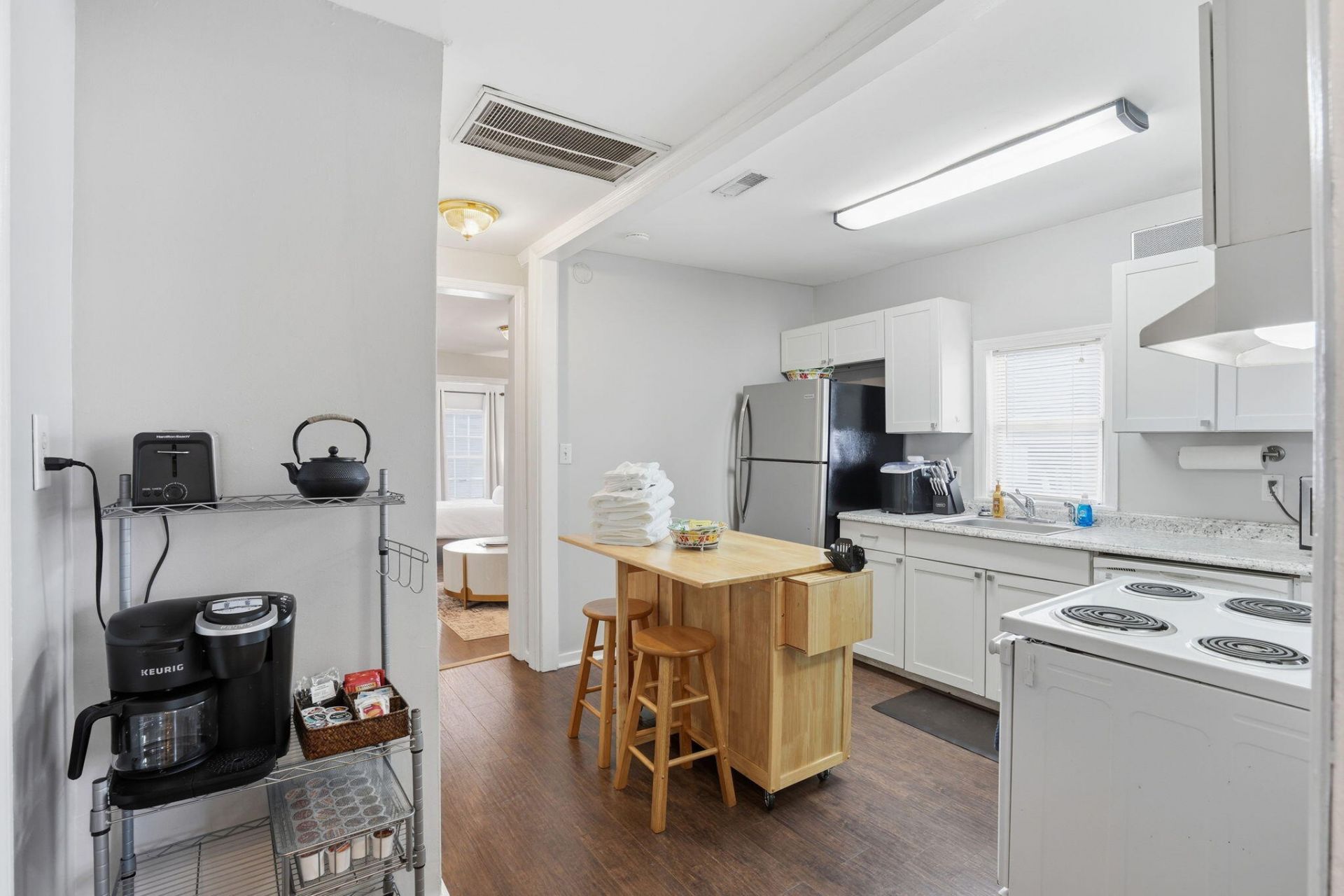 105 Cooper Street Photo 13
