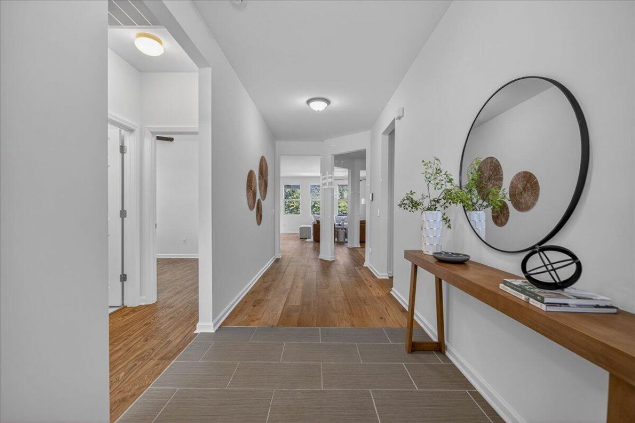 531 Flycatcher Drive Photo 3