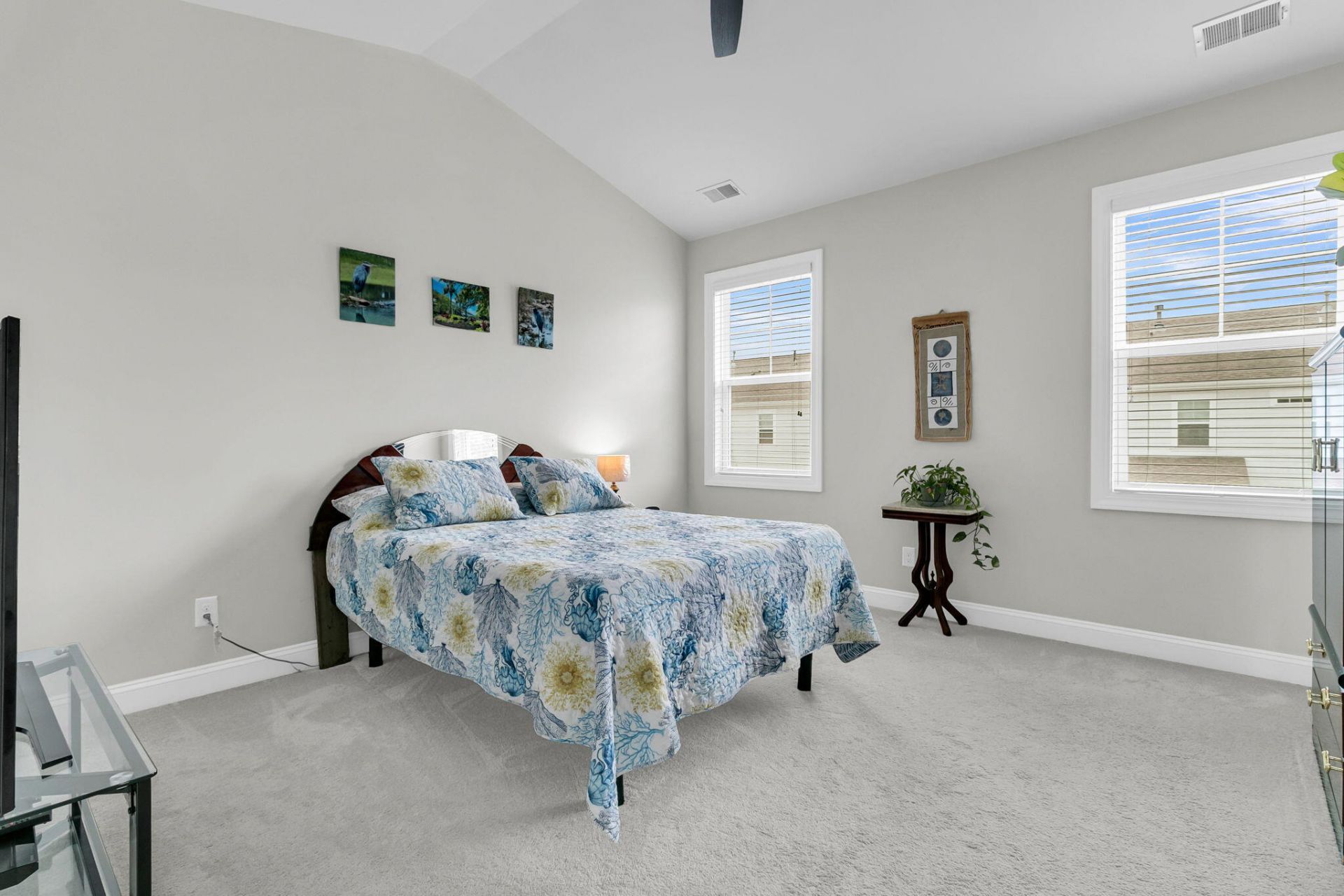 1551 Prince Edward Street Photo 18